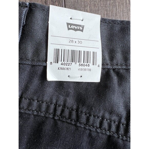 NWT Levis High Waisted Mom Jeans 28"x30" (Actual 28X29.5") Pants Black - Picture 8 of 13